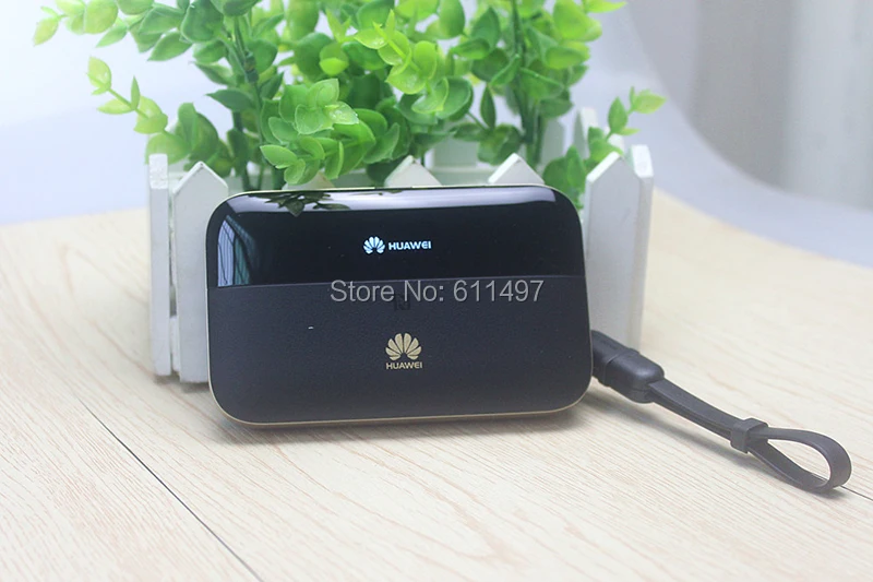 New huawei e5885 router 4g rj45 cat6 300Mbps 4g wifi hotspot pocket wi-fi sim card Ethernet 6400mAh E5885Ls-93a Mobile WiFi PRO