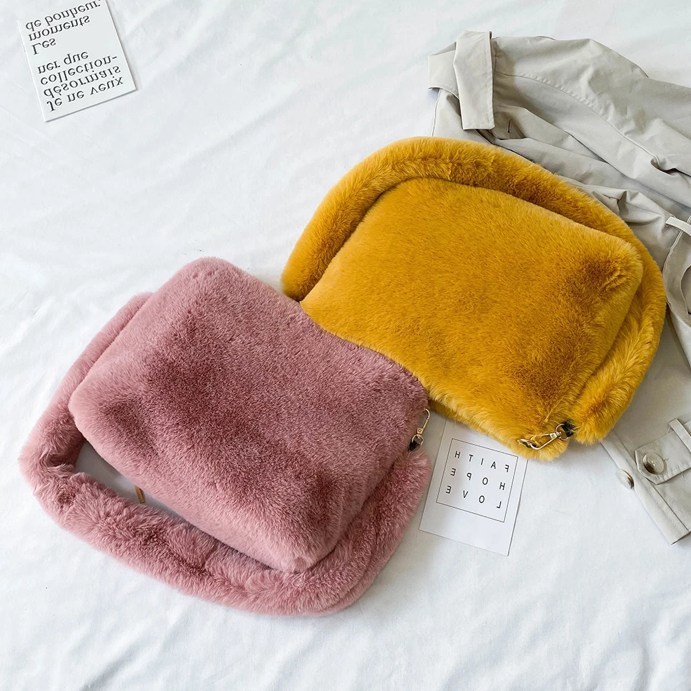 Сумка кросс боди Женская плюшевая модный однотонный мягкий вместительный тоут