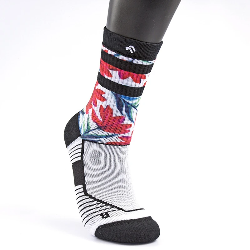 

Мужские новые модные спортивные носки с цифровым принтом и избранной подушкой, высококачественные увлажняющие бесшовные носки из чесаного...