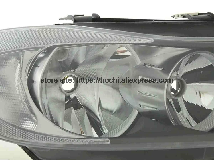 Комплект разноцветных галогенных колец HochiTech RGB для BMW 3 серии E90 05-08 галогенные
