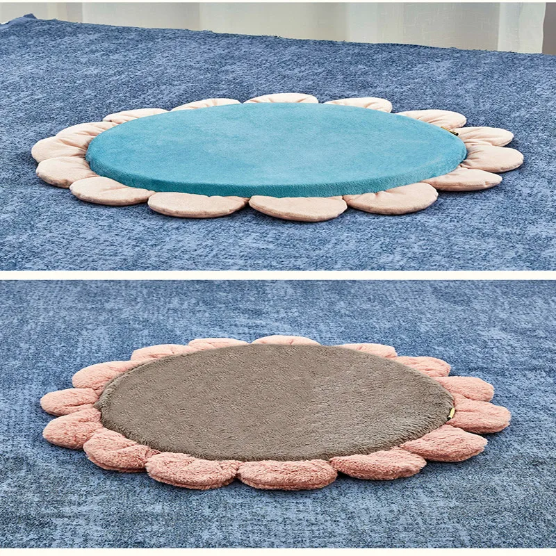 

Pet Cute Sun Flower Shaped Dog Cushion Simple Anti-stain Anti-skid Mat Air Conditioning Mat Pet Dog Cushion Multi-color Optional
