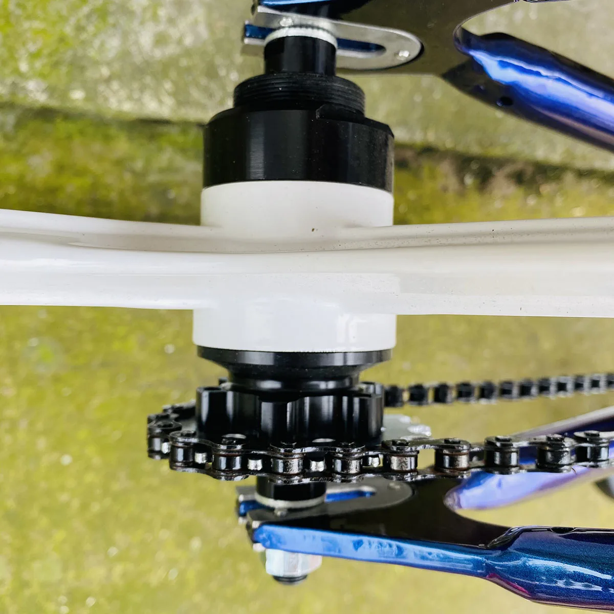 Серый Трековый велосипед с фиксированной передачей одной скоростью