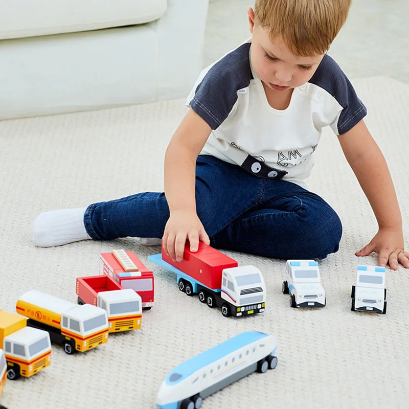 Детский игрушечный поезд WoodenToy Woo магнитный Джеймс аниме локомотивная машина