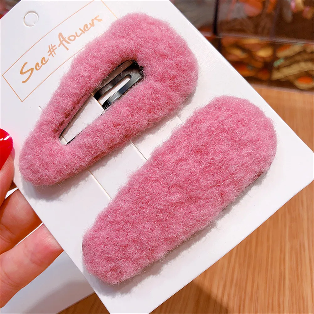 

New Hot Korea Winter Plush Solid Color Faux Fur Hairpin Hair Clips Sweet Girls Pearl Barrettes Fashion Hairpins Hair Accessories