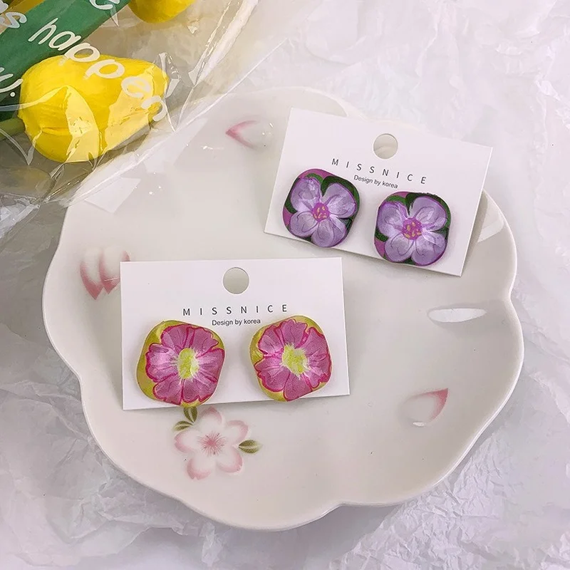 

U-Magical Temperament Square Arcylic Geometrical Flower Dangle Earring for Women Multicolor Plant Water Ripple Earring Jewellery