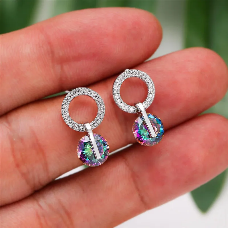 Маленькие круглые серьги гвоздики с радужным цирконием для женщин серебряные