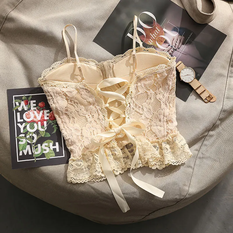

French Lace Camisole Women's 2021 Summer Short Inner Wear Sexy Top Backless Fashion Design Outer Wear Tanks with Chest Pad