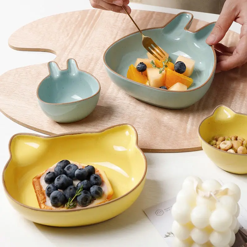 

Cute Cartoon Ceramic Plate Household Tray Dessert Fruit Plates Creative Snack Seed Bowl Cat Bear Bowls Tableware
