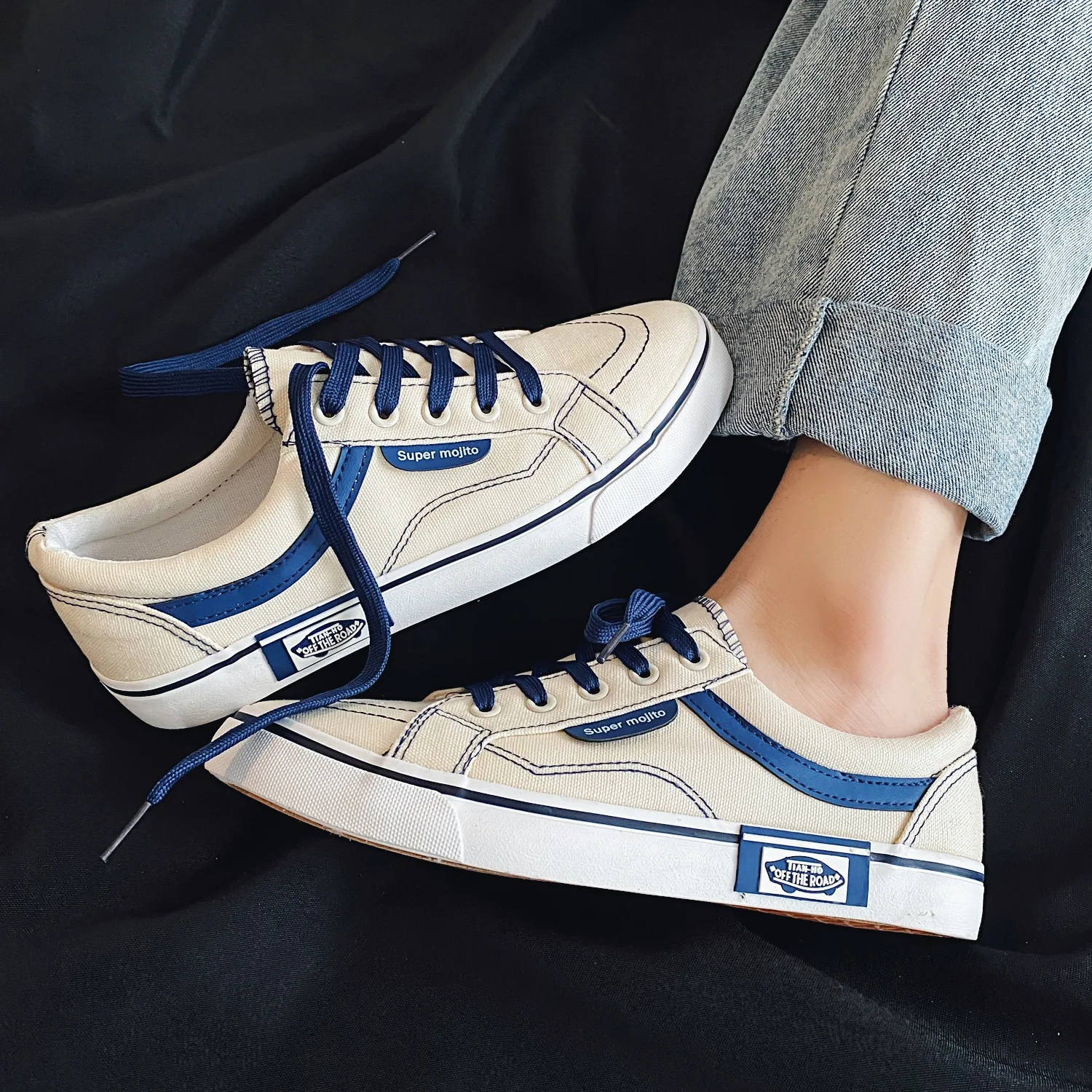 

Spring Boys Flats Canvas Shoes Man Tennis Black Beige Sneakers Men 2021 Sport Vulcanized Shoes Basket Homme Tenis Masculino