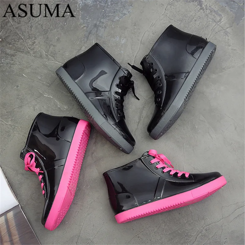 Непромокаемые ботильоны со съемным чехлом на платформе прозрачные шнуровке из