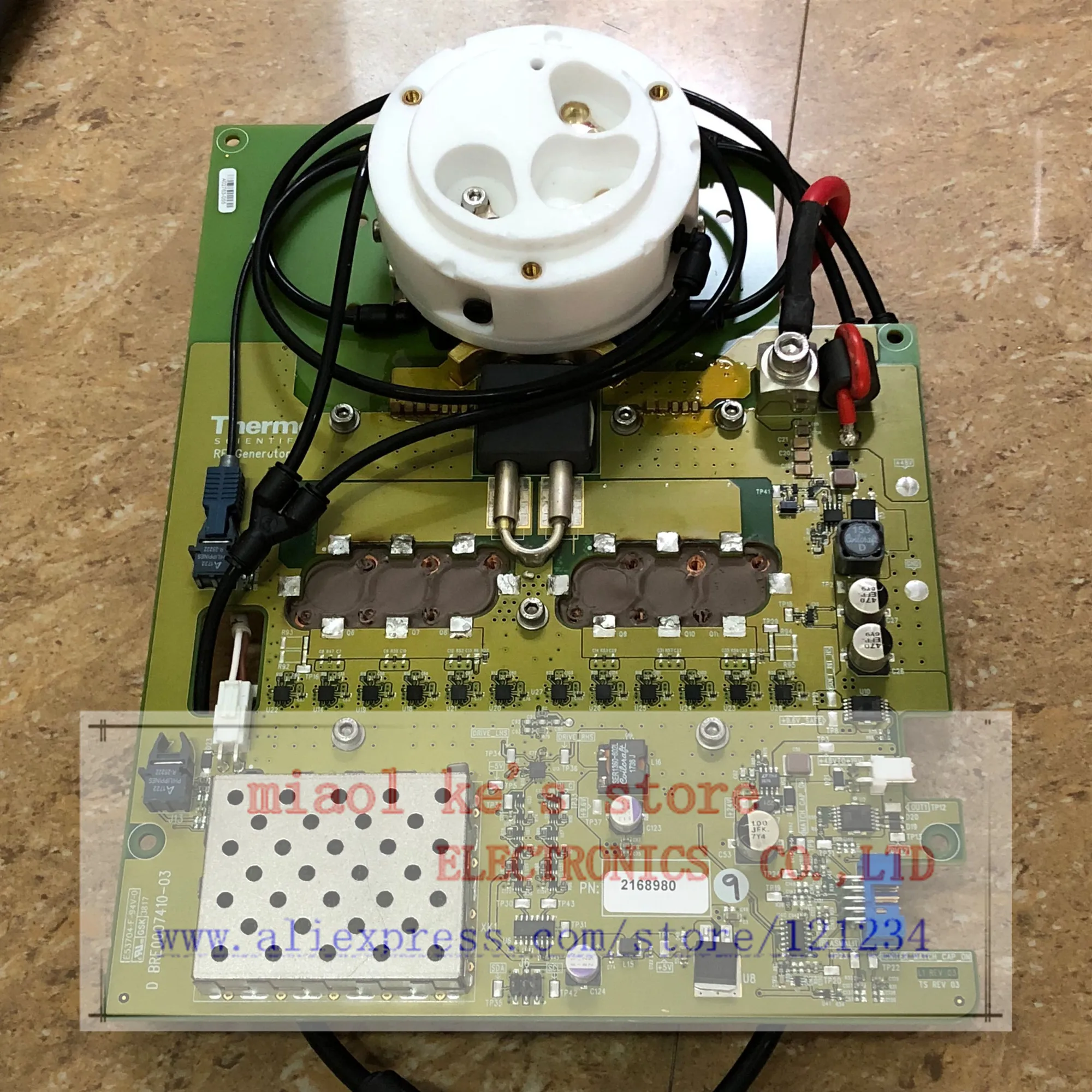

[ Used PCB ]Heatsink components in the VRF2933 PCB board -- VRF2933 PCB BOARD