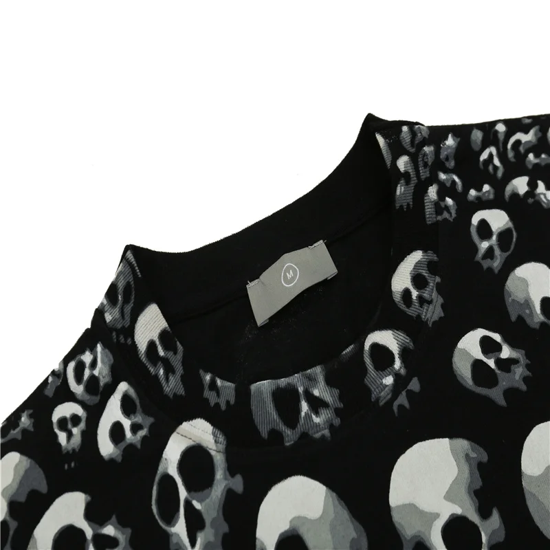 

2021 Spring New Men's and Women's T-shirt Skull Graphics Fashion Loose Street T-shirt Short Sleeves Comfortable and Versatile