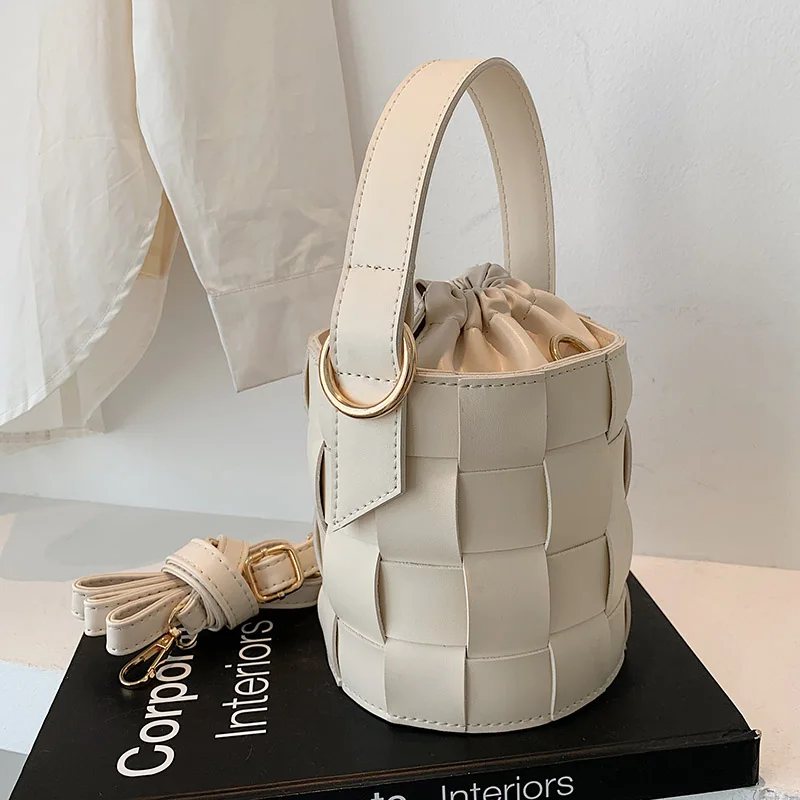 

VeryMe Summer Beach Woven Packet Solid Color PU Leather Shoulder Crossbody Bags For Women 2021 Fashion Ladies Handbags Purse