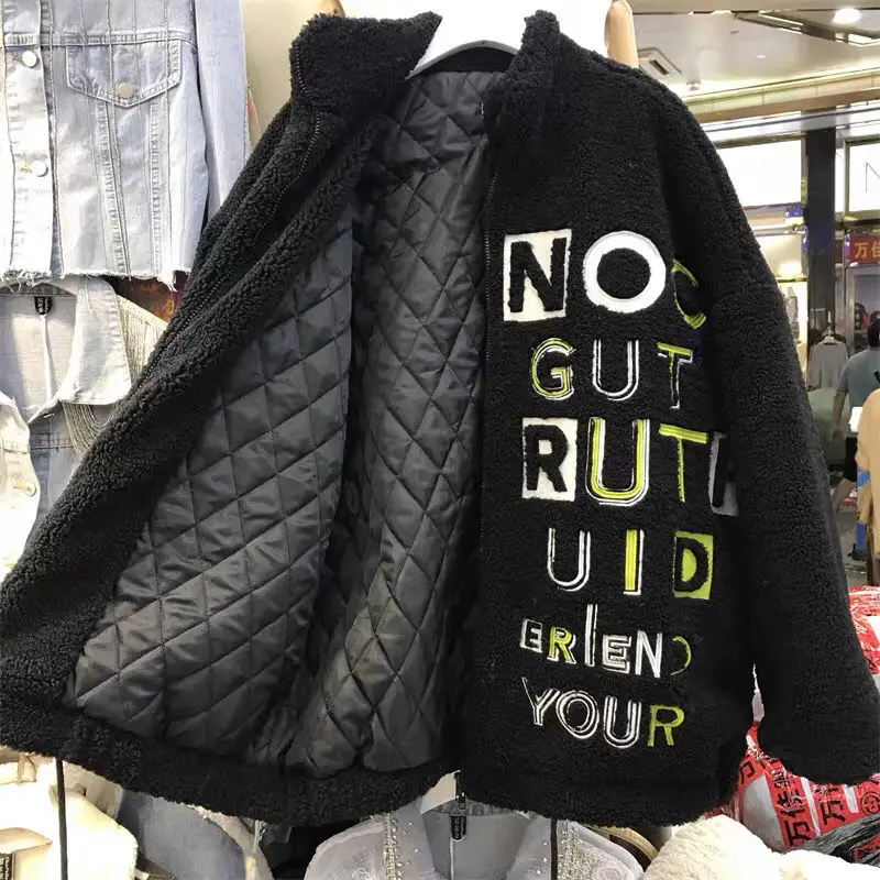 

HSTAR Harajuku Style Ins Thin Short Big Pocket Faux Lamb Fur Quilted Fried Street Teddy Roll Female Jacket