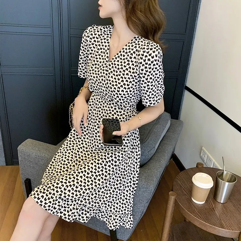 

Women Summer Knee-length Chiffon Casual Dress New Arrival 2021 Korean Style V-neck Print Ladies Elegant A-line Dresses W459