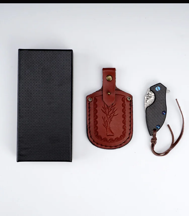 

Folding D2 Blade Pocket Knife EDC Damascus Knives Titanium/Carbon Fiber Handle Survival Hunting Tactical Mini Camping Jackknife