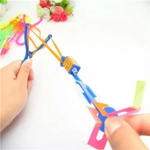 

Funny 10 pcs Led Plastic lightning Flying lights Slingshot Night Outdoor Kid Toy magic wand for kids