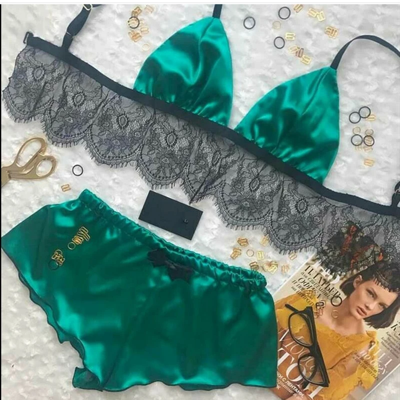 

Lace V-Neck Pyjamas Sleeveless Top And Shorts Strap Nightie Kit Women's Sleepwear Sexy Strap Nightwear Satin Pajama Set