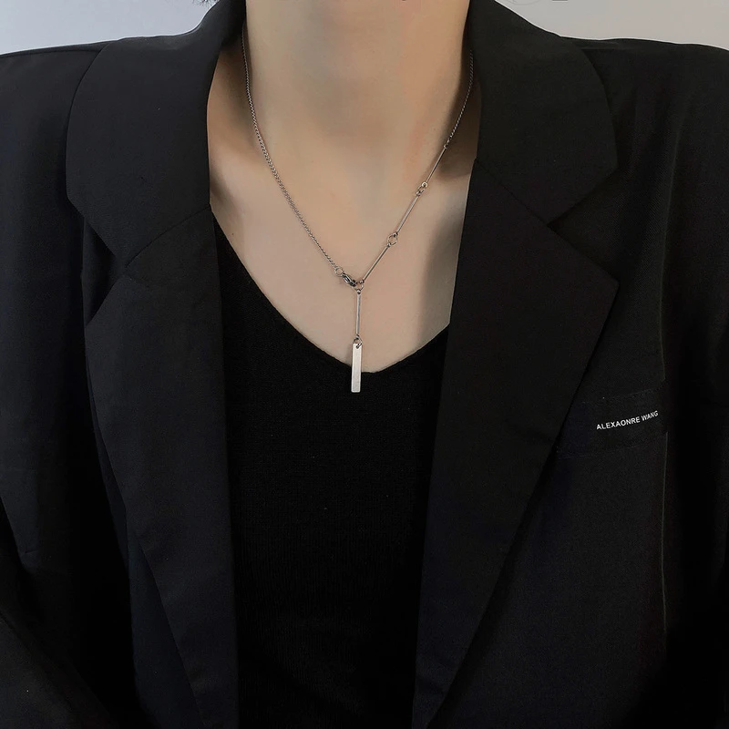

POTCET Unisex Stainless Steel Rectangle Titanium Steel Necklace Pendant Clavicle Chain Geometric Fashion Hip Hop Party Jewelry