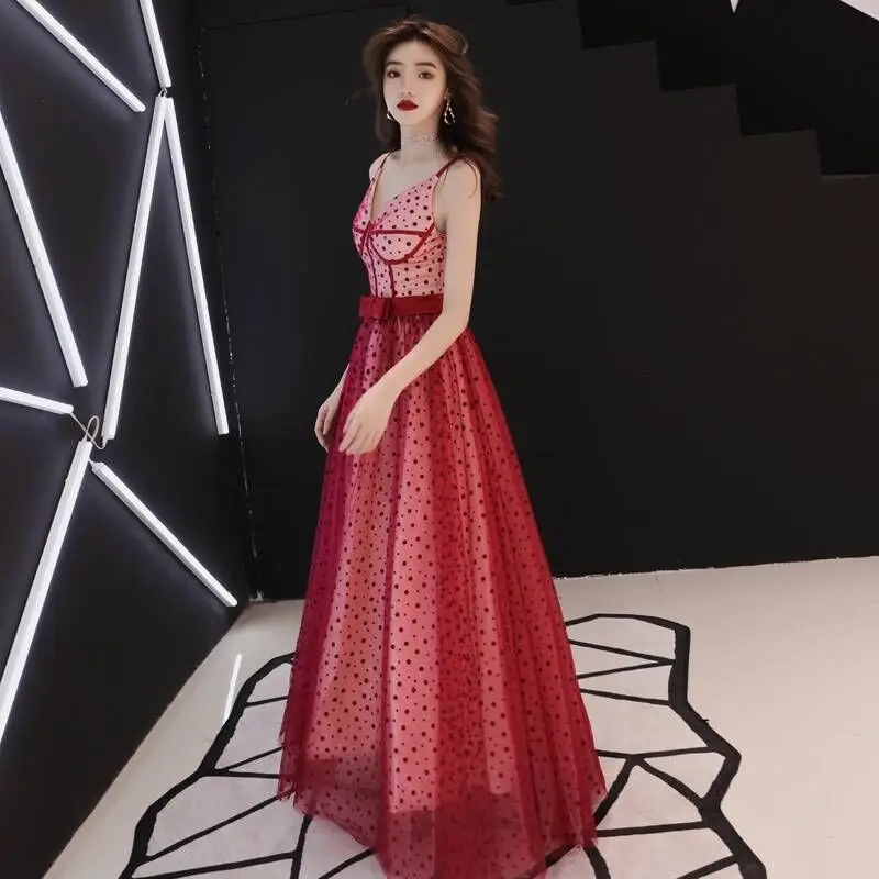 Женское вечернее платье длинное Бордовое из Мягкого Тюля на бретельках бальное