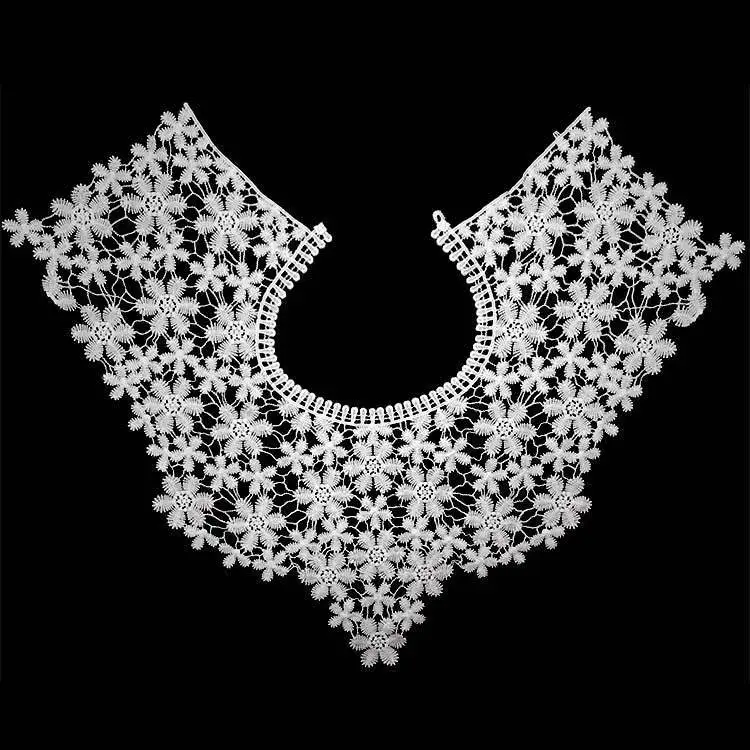 Роскошное белое хлопковое кружевное платье с цветочной вышивкой и аппликацией