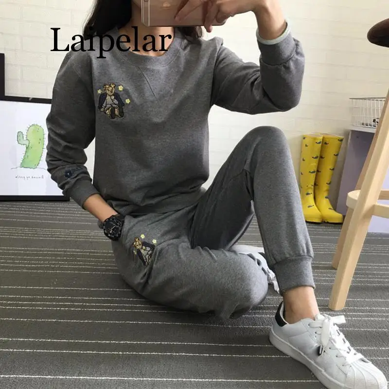 Laipelar Autumn Winter Tracksuit Long Sleeve Embroidery Cotton Sweatshirts 2019 Women 2 Piece Set Tops+Pants Sporting Suit Femal |