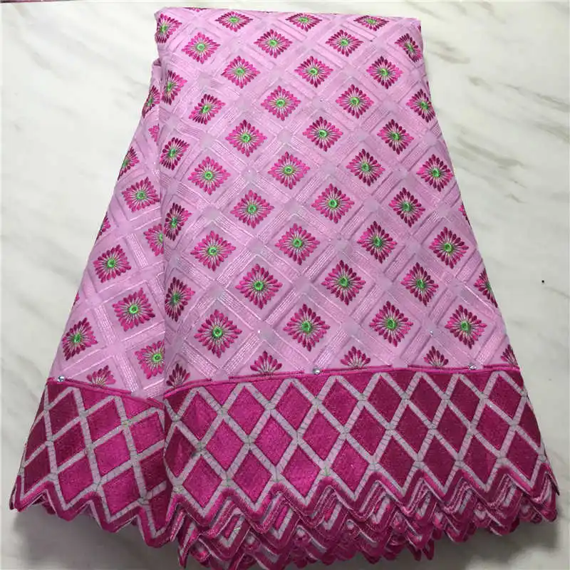 Фабрика предлагает Швейцарский голос кружевная ткань высокого качества