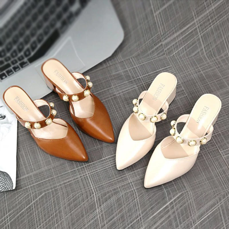 Женские модные шлепанцы без задника с закрытым носком и жемчугом элегантные