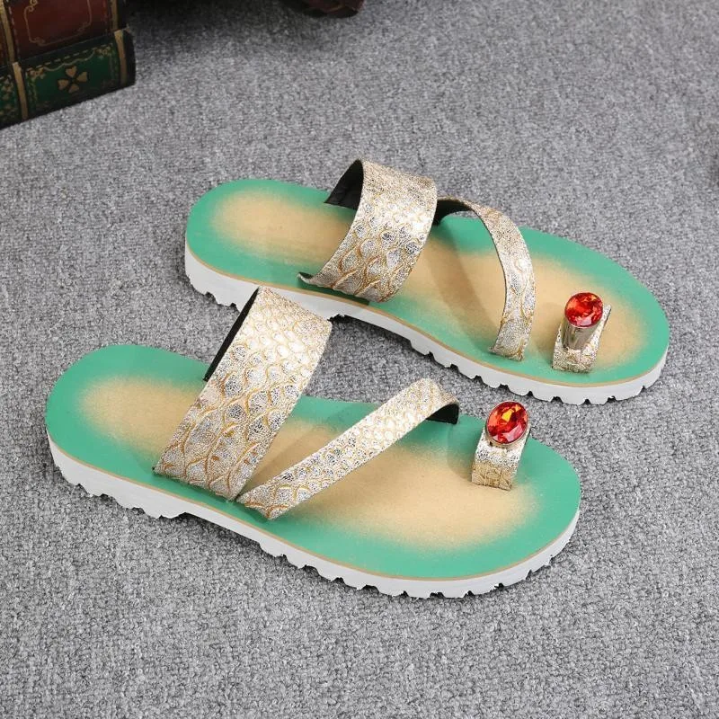 Шлепанцы мужские из бычьей кожи пляжная обувь со стразами Нескользящие шлепанцы