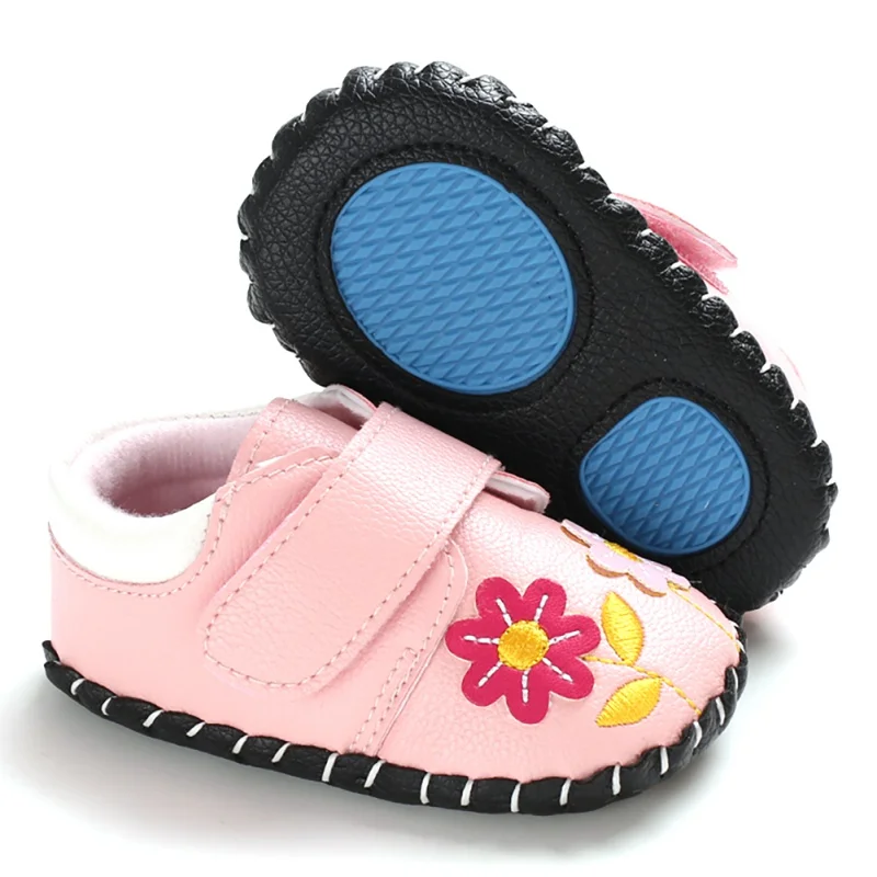 

Hot Baby Shoes New Autumn/Spring Newborn Boys Girls Toddler Shoes PU Leather Baby Moccasins Casual Sneakers 0-18M