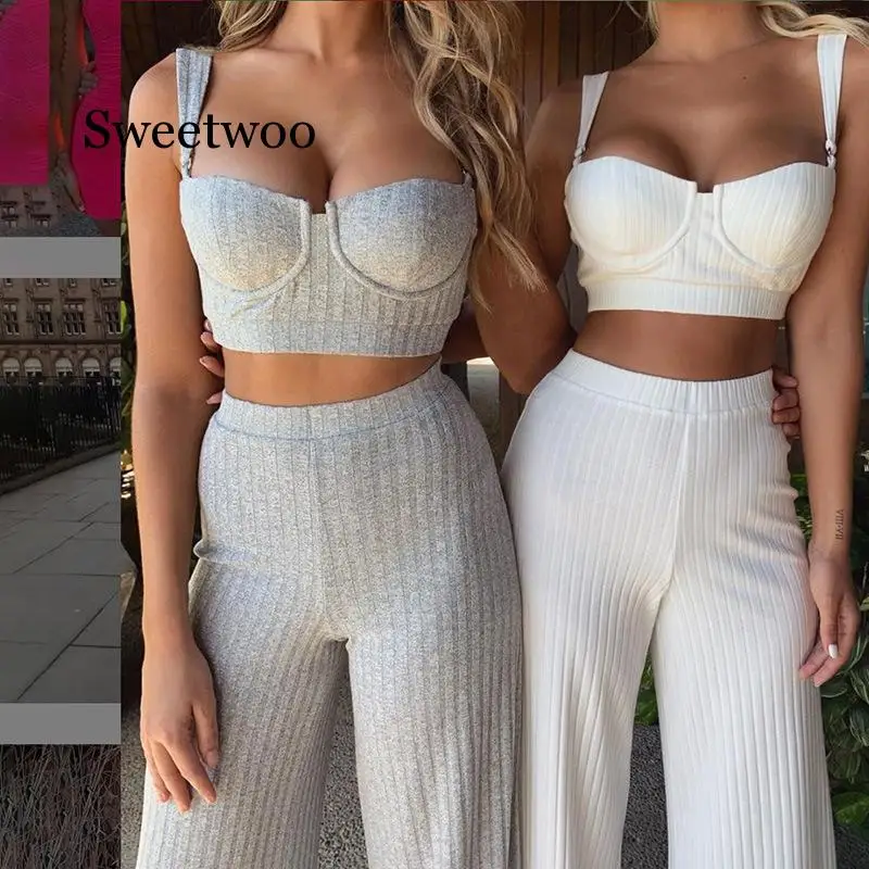Женский комплект из двух предметов SWEETWOO белый трикотажный спортивный костюм без