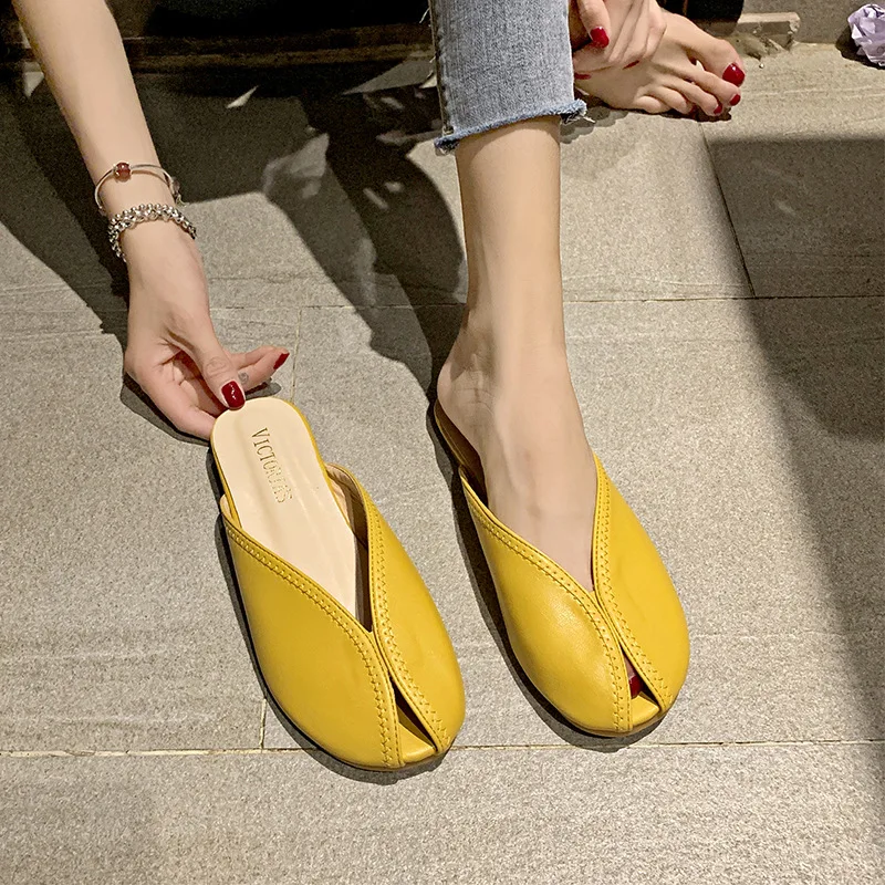 2020 женские кожаные сандалии Женские летние пляжные шлепанцы Вьетнамки Уличные