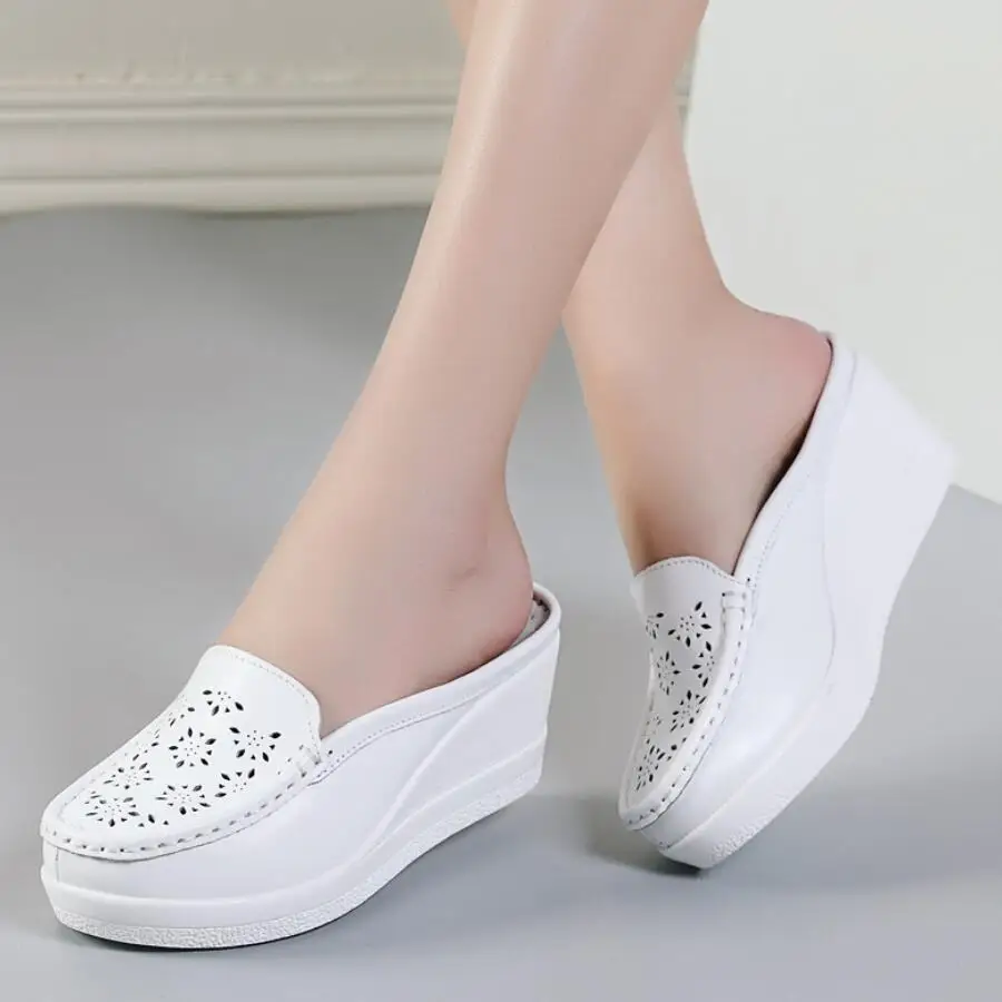 Летняя женская обувь танкетки на платформе женские шлепанцы сланцы для женщин