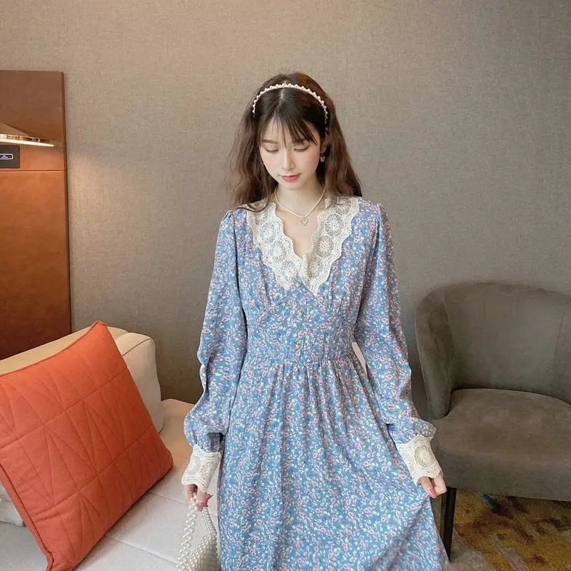 

Женское длинное платье миди с цветочным принтом, кружевное платье с длинными рукавами-фонариками и большим отворотом, в школьном стиле, осень 2021