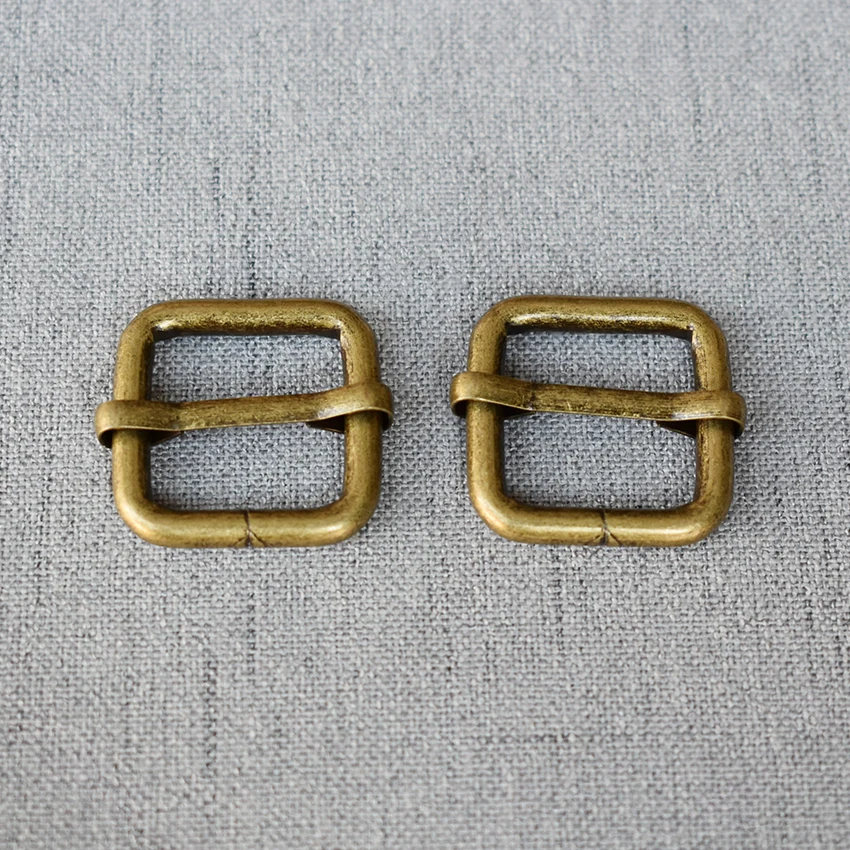 

1 Pcs/Lot 20mm Bromze Metal Tri Glide Slide Adjusters For DIY Dog Collar Dog Leash Backpack Of Rectangle Loop Ring Accessories