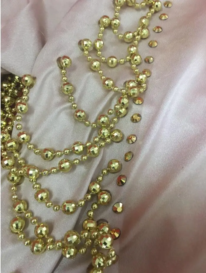 Женское платье с золотыми цепочками вечернее бусинами костюм на день рождения 2019