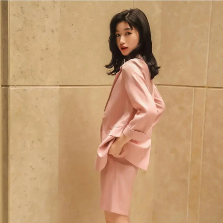 

LXUNYI Two Piece Set Women Spring Summer 2021 New Three Quarter Blazers Knee Length Shorts Woman Suits lady suit office Elegant