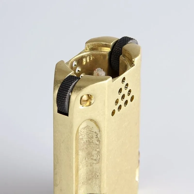 

Retro Nostalgic Version of Grinding Wheel Flint Windproof Kerosene Cigarette Lighter Flame Original Copper Knurling Mens Gift