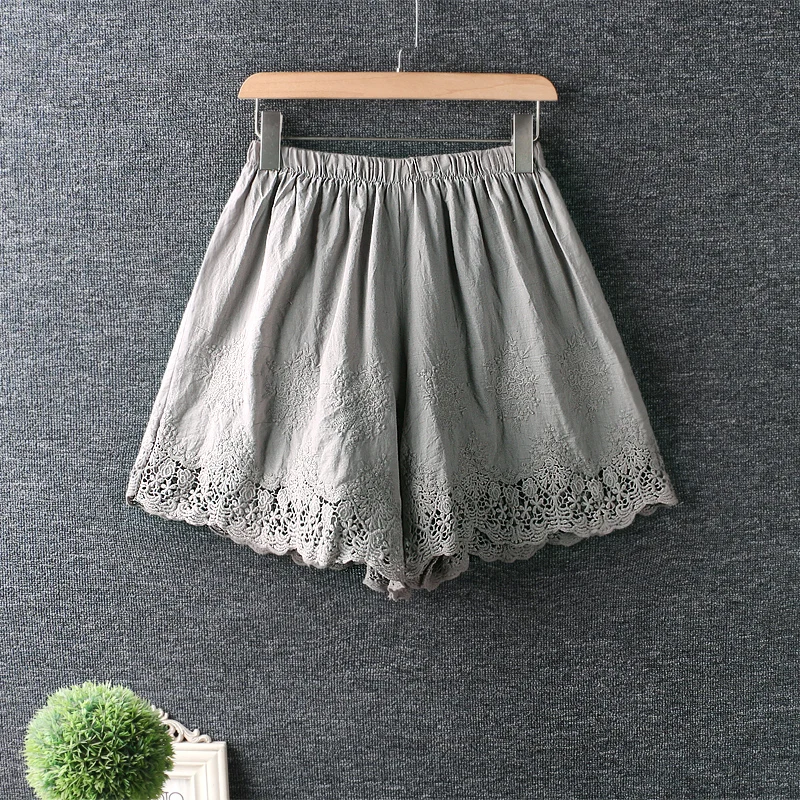 

Летние новые женские милые японские водорастворимые кружевные однотонные шорты с эластичной талией и вышивкой из хлопка и льна с широкими ...