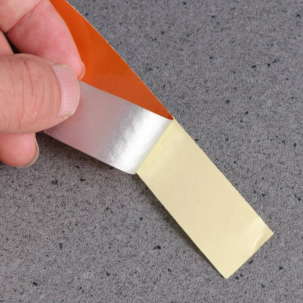 

2cm x 5m Car Reflective Body Rim Stripe Sticker DIY Tape Self-Adhesive Sticker (Red)