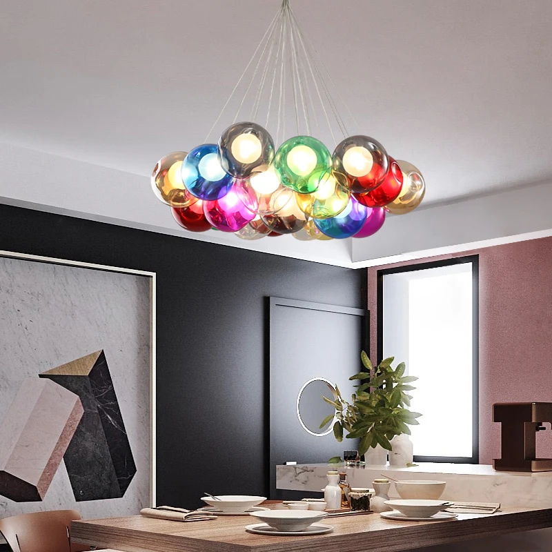 Iluminación LED de araña nórdica, candelabro de habitación moderno de 96v-220v, bolas hogareñas para decoración de comedor y dormitorio