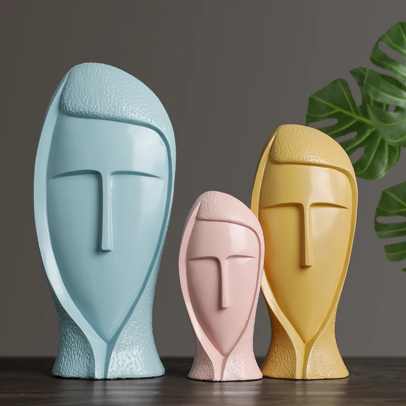 

Figures of decorative art in Nordic resin sculpture handicrafted birthday gifts desktop decoration, accessories for home