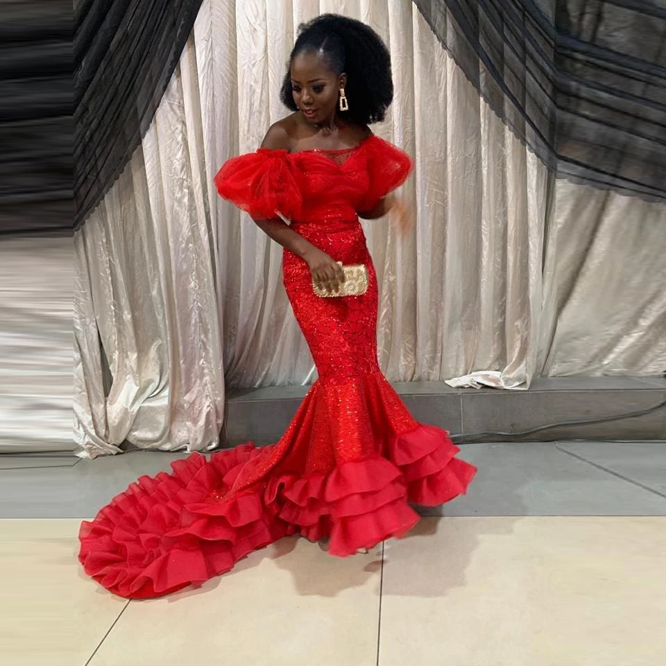 

Red Lace Off The Shoulder Prom Dresses Aso Ebi Puffy Short Sleeves Evening Gowns South African Tiered Sweep Train Party