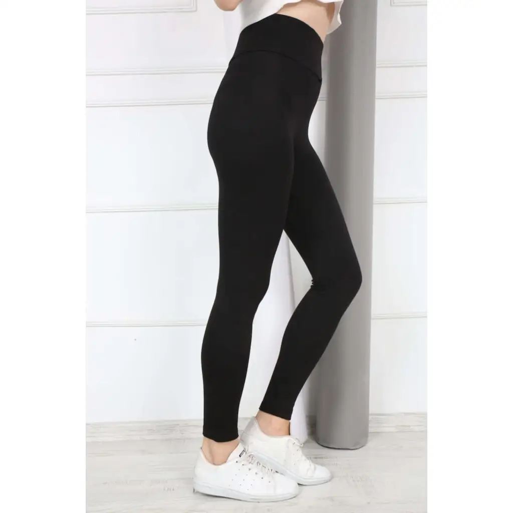 Women Black Steel Interlock Thick Belt Leggings 481