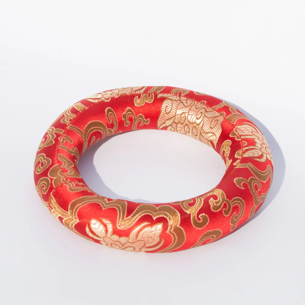 Красное тканевое уплотнительное кольцо для хрустальных поющих чаш Бесплатная