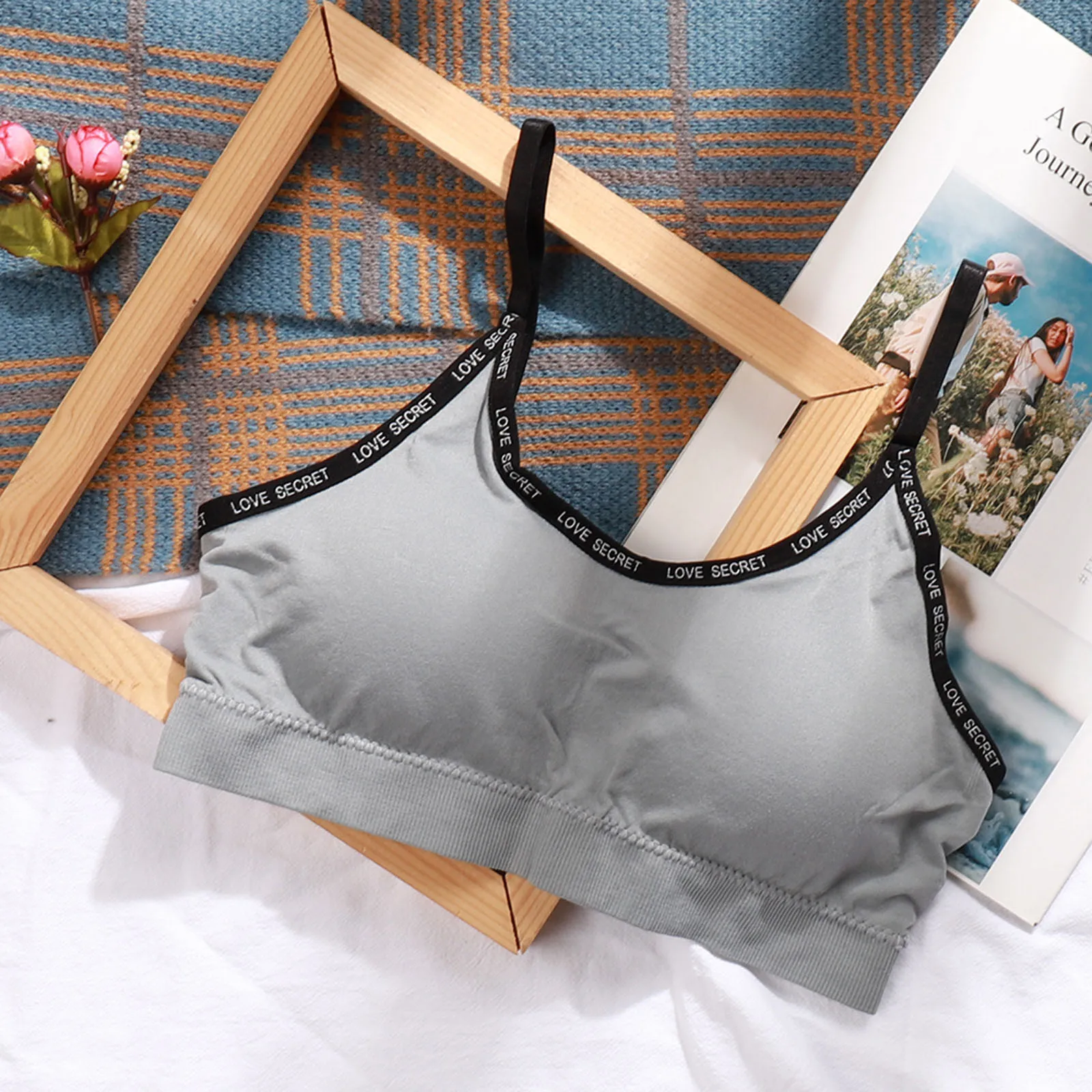 

Sexy Tube Top Women Breathable Famale Brassiere Seamless Bralette with Chest Pad Lingerie Girls Underwear Bras Sujetadores Para