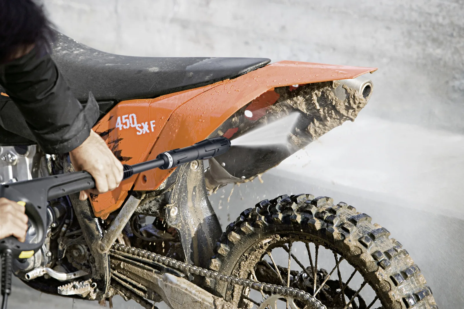 Рисунок 5 - Мини мойка высокого давления Karcher