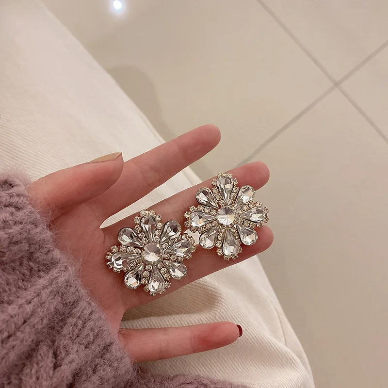 

925 silver needle full Diamond Flower Earrings exaggerated temperament Earrings simple fashion personality Earrings