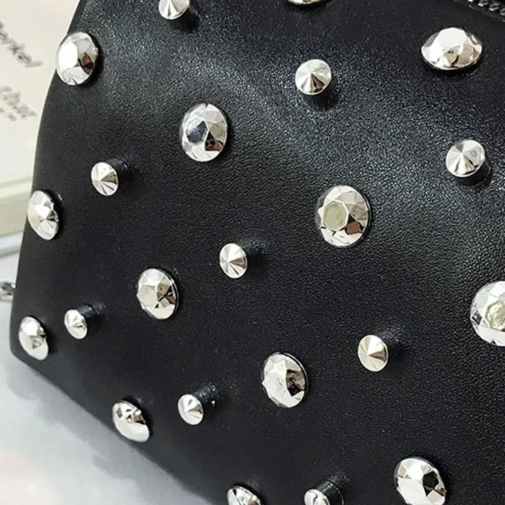 Женская сумка через плечо Маленькая квадратная однотонная Большая