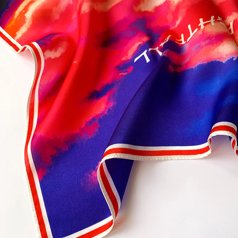 

2021 Fashion 100% Silk Hair Scarf Women Handkerchief Printed Scarfs Female Square Head Bandana Small Neck Scarves For Ladies